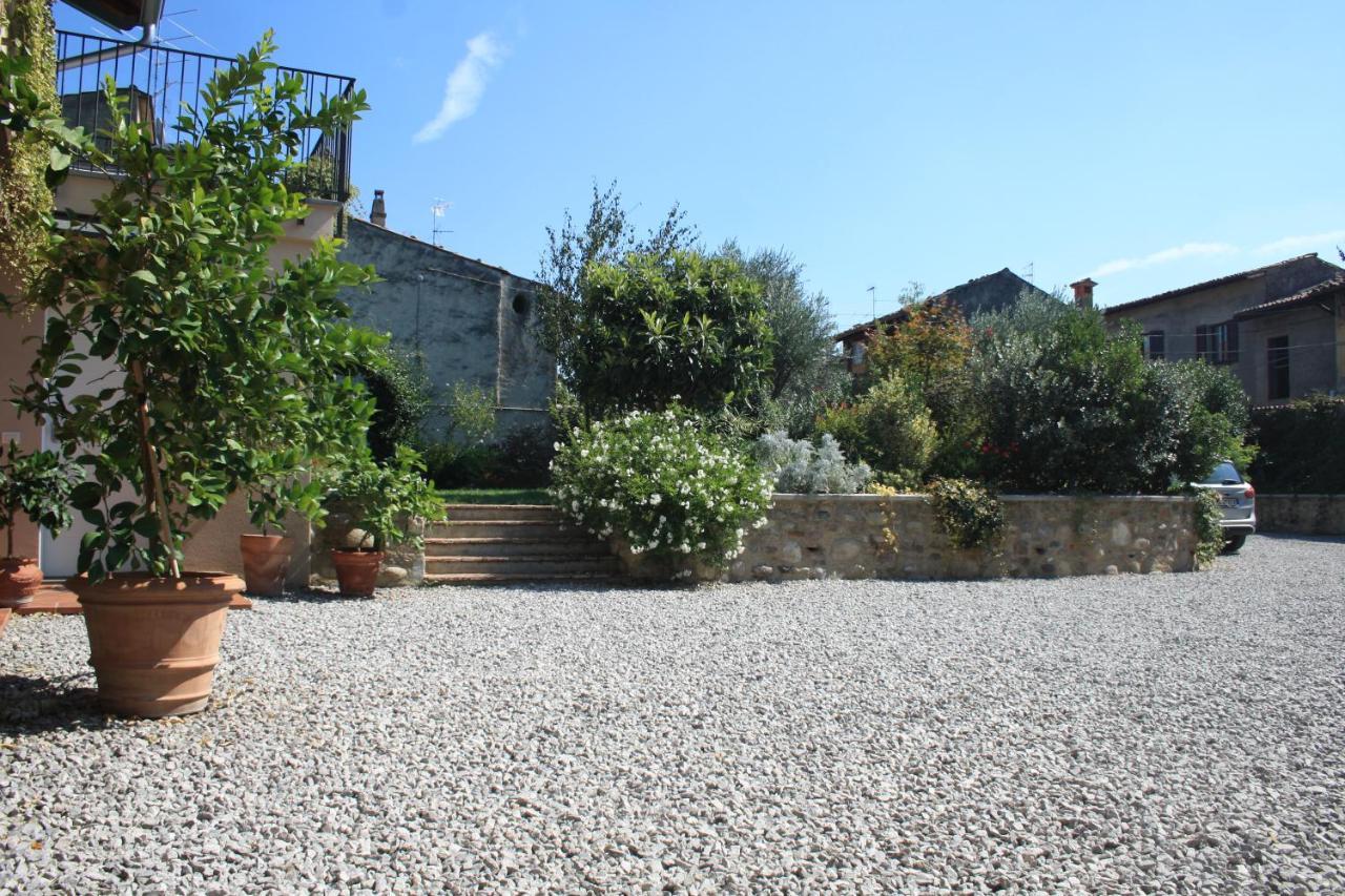 Bed and Breakfast Cascina San Martino Passirano Exterior foto