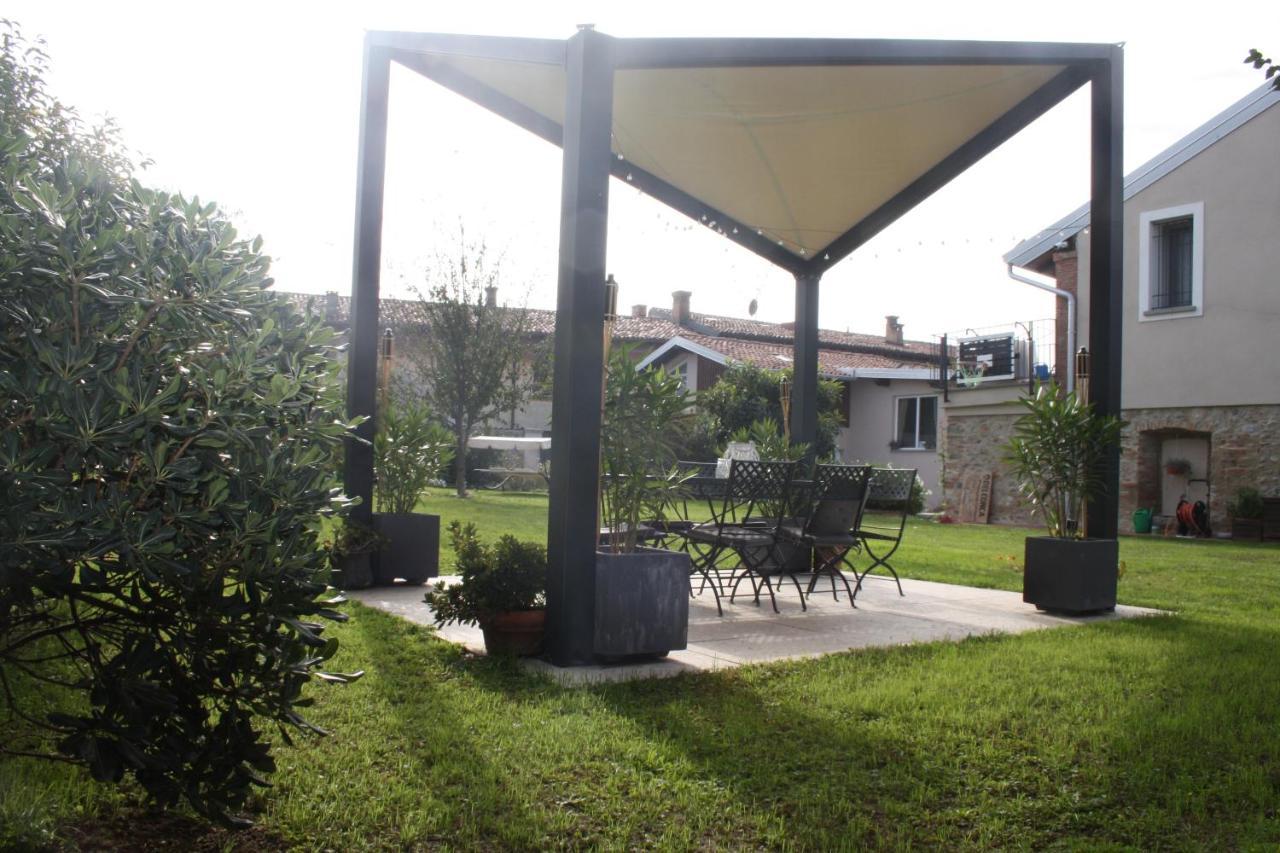 Bed and Breakfast Cascina San Martino Passirano Exterior foto