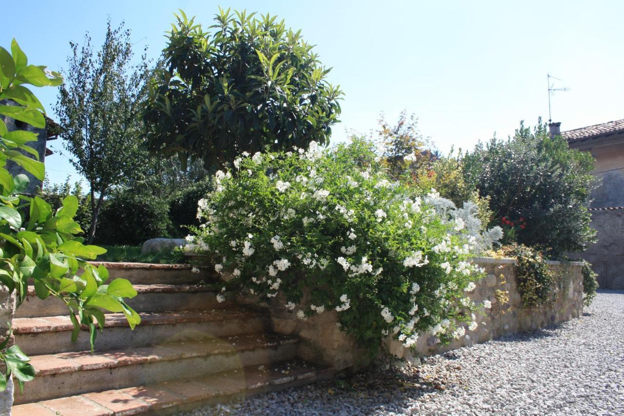 Bed and Breakfast Cascina San Martino Passirano Exterior foto